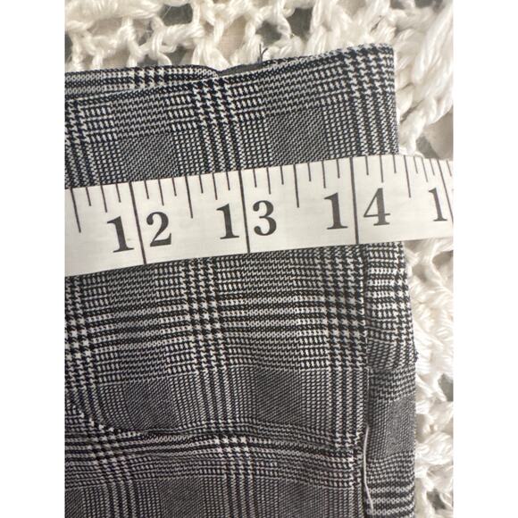 Zara Black & White Patterned Pants Women’s Medium - Picture 3 of 6
